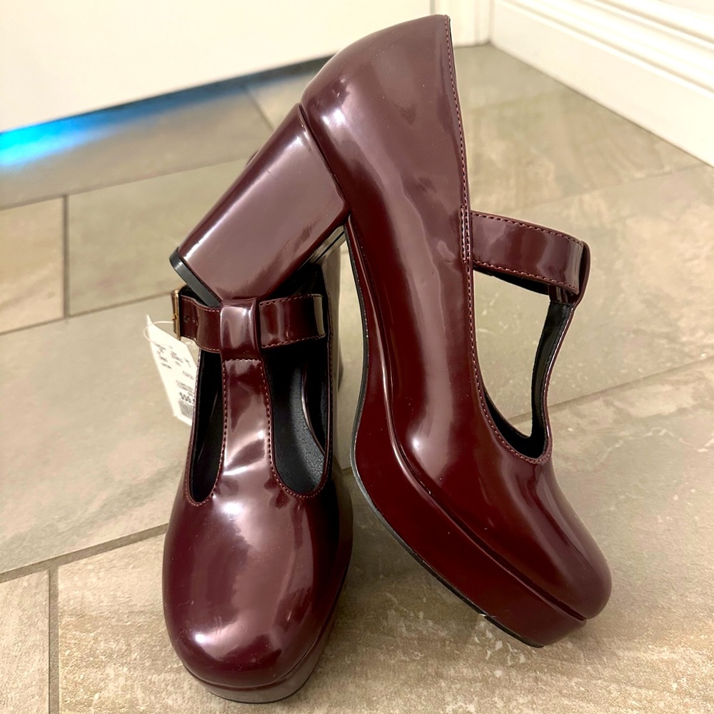 NEW VERALI Burgundy Mary Jane’s Size 8.5